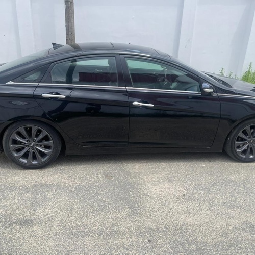 TOKS GRADE 2013 HYUNDAI SONATA AVAILABLE IN PH.