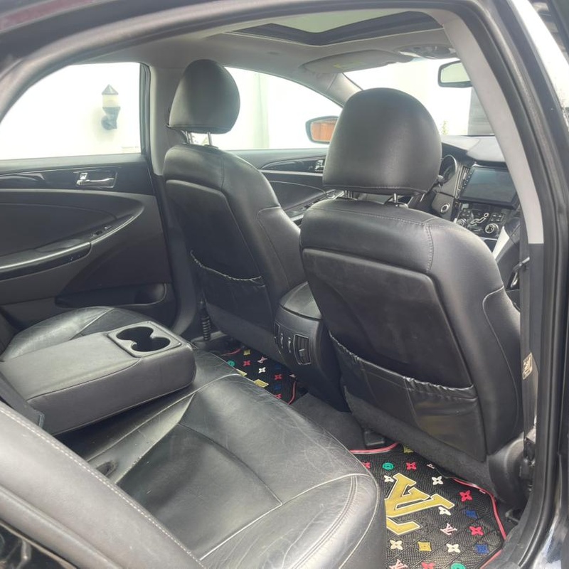 TOKS GRADE 2013 HYUNDAI SONATA AVAILABLE IN PH. image