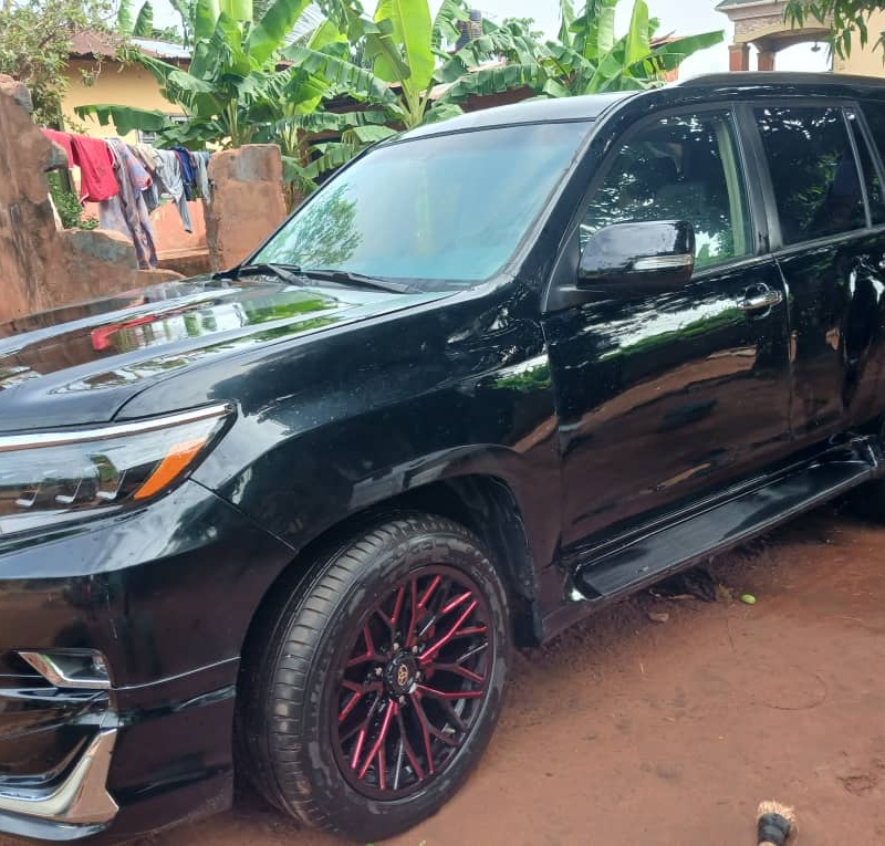 TOKS GRADE GX 470 CONVERTED AND UPGRADED TO 2023 PRADO image
