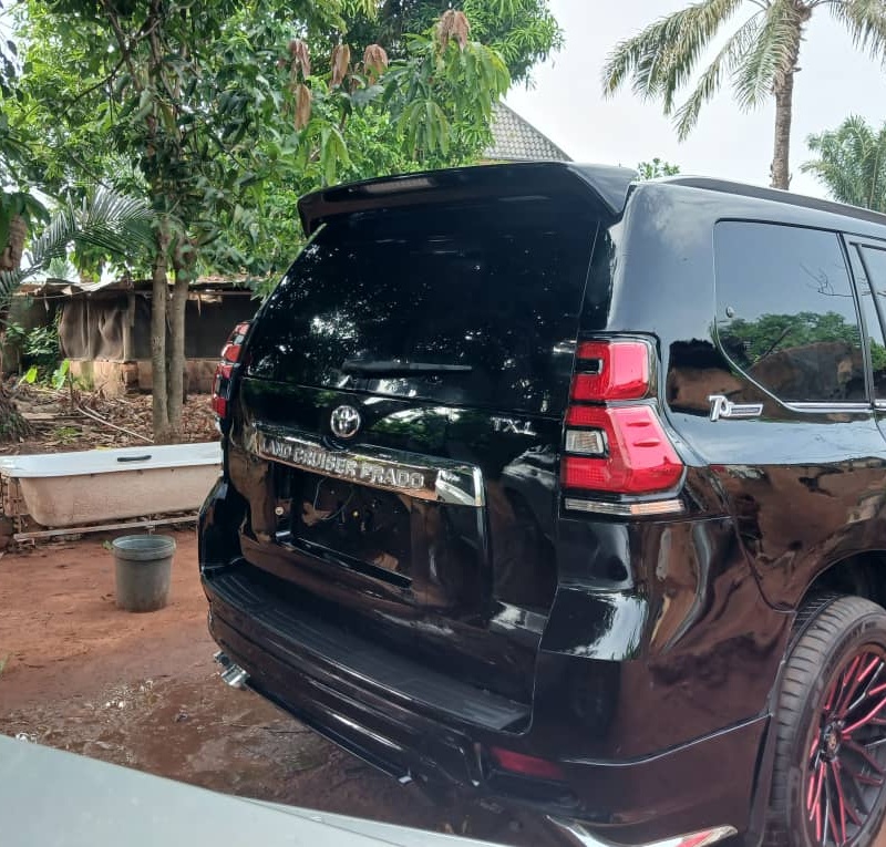 TOKS GRADE GX 470 CONVERTED AND UPGRADED TO 2023 PRADO image