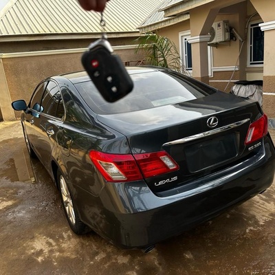 TOKS STANDARD 2008 LEXUS ES350 FULL OPTION FOR SALE