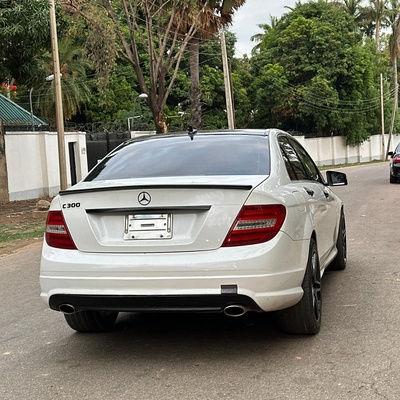 TOKS STANDARD 2008 MERCEDES BENZ C300 FOR SALE