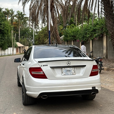 TOKS STANDARD 2008 MERCEDES BENZ C300 FOR SALE