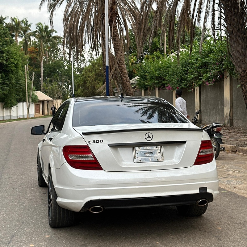 TOKS STANDARD 2008 MERCEDES BENZ C300 FOR SALE image