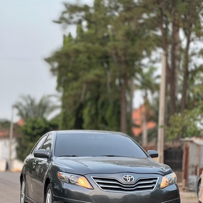 TOKS STANDARD 2010 TOYOTA CAMRY SE FOR SALE