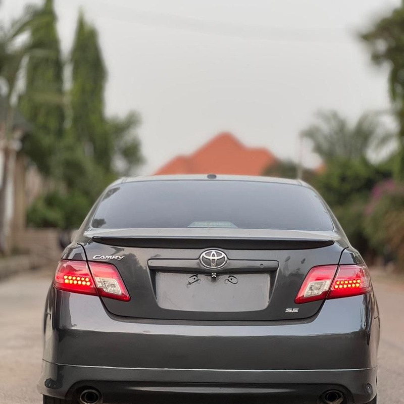 TOKS STANDARD 2010 TOYOTA CAMRY SE FOR SALE image
