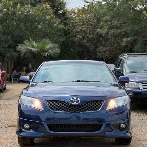 TOKS STANDARD 2010 TOYOTA CAMRY SE FOR SALE IN ABUJA