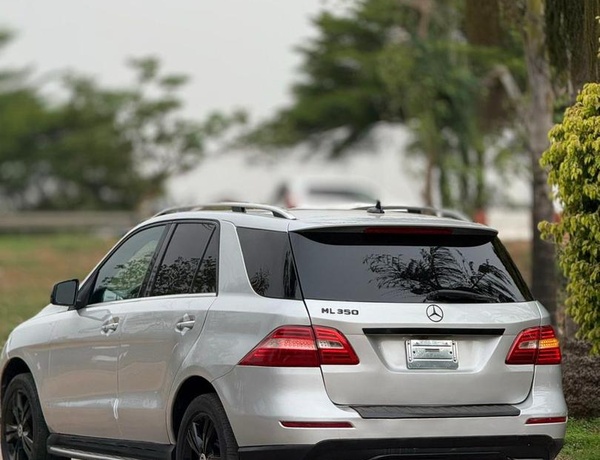 TOKS STANDARD 2013 MERCEDES BENZ ML350 FULL OPTION FOR SALE