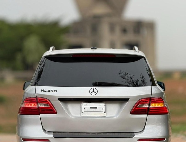 TOKS STANDARD 2013 MERCEDES BENZ ML350 FULL OPTION FOR SALE