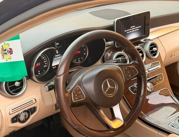 TOKS STANDARD 2015 MERCEDES BENZ C300 FOR SALE IN LAGOS