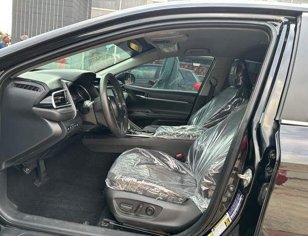 TOKS STANDARD 2018 TOYOTA CAMRY LE FOR SALE