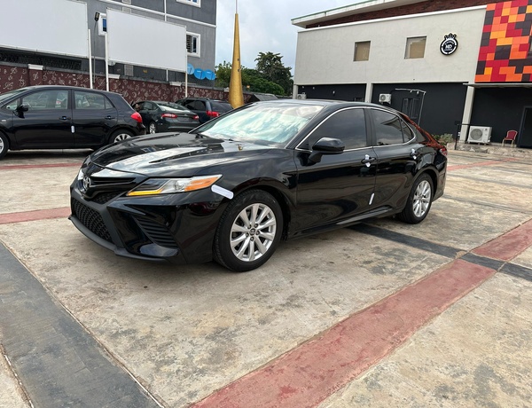 TOKS STANDARD 2018 TOYOTA CAMRY LE FOR SALE