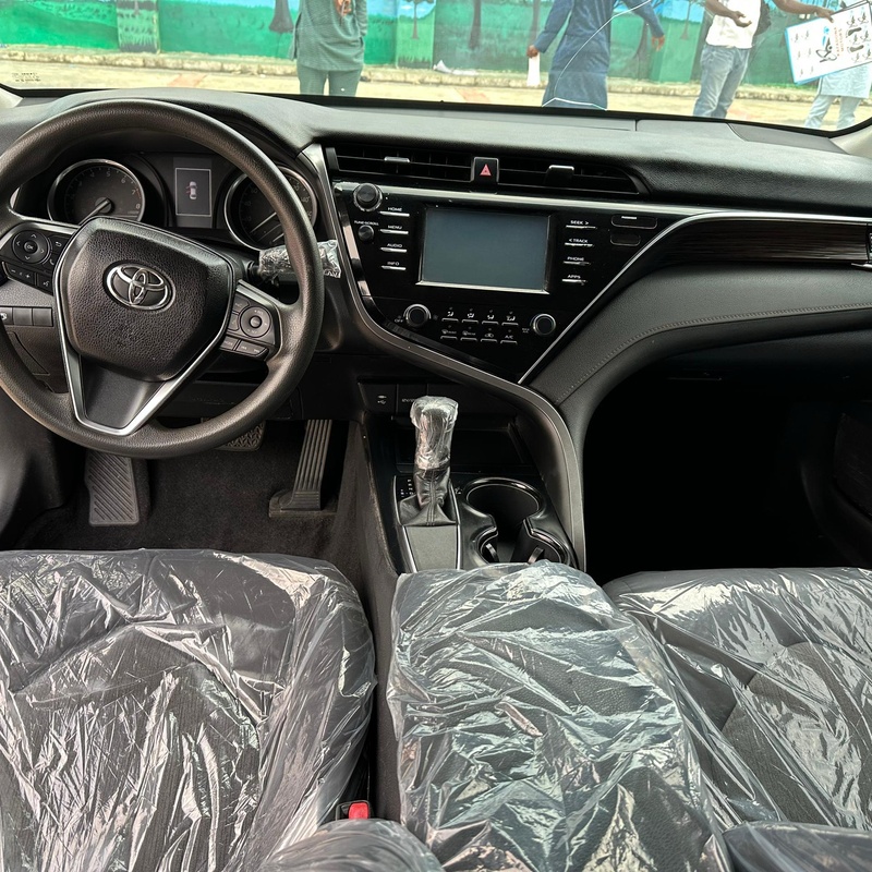TOKS STANDARD 2018 TOYOTA CAMRY LE FOR SALE image