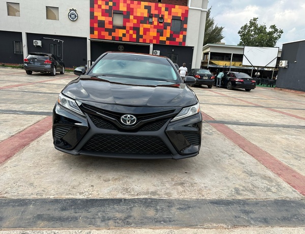 TOKS STANDARD 2018 TOYOTA CAMRY LE FOR SALE