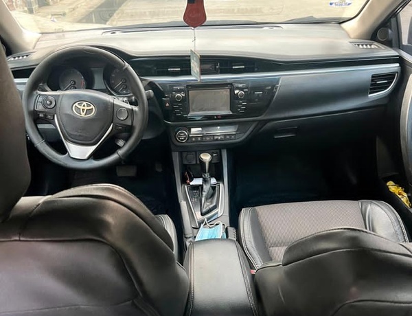 Toks Standard Registered  Toyota Corolla LE 2015