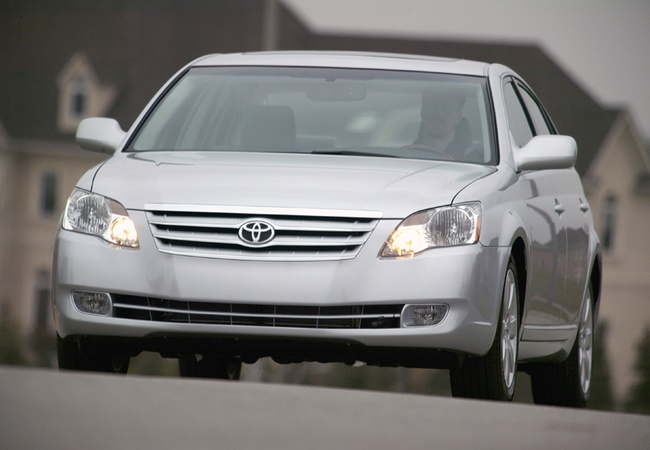 Toyota Avalon image 4