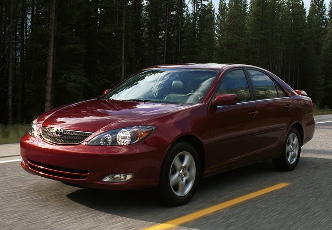 Toyota Camry image 3