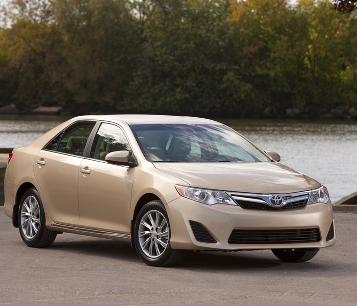 Toyota Camry logo Image