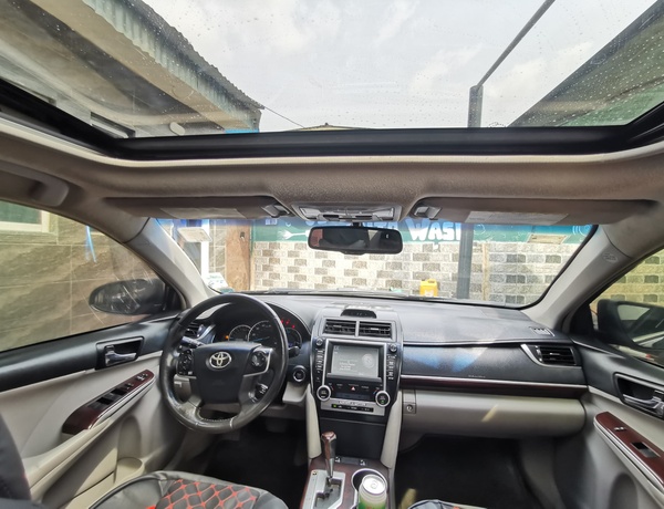 Toyota camry 2013 XLE in Lagos