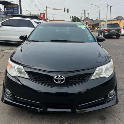 Toyota camry 2013 XLE in Lagos