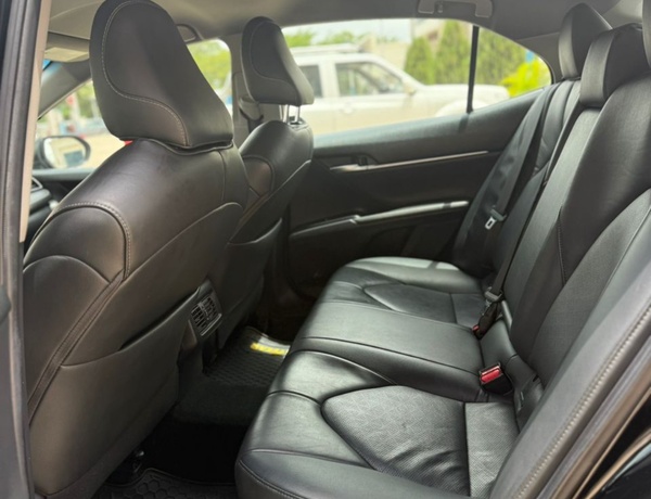 Foreign Used Toyota Camry 2019 In Abuja