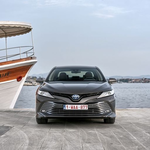 Toyota Camry Hybrid