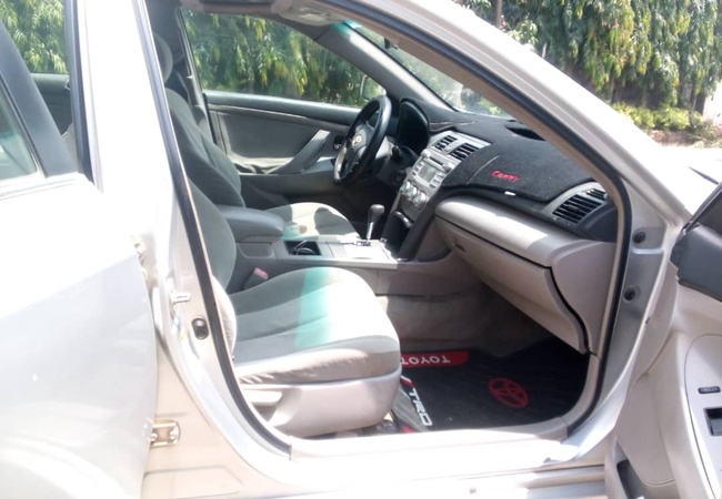 Toyota Camry LE 2008 image 5