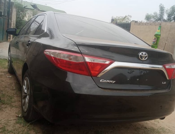 Toyota Camry LE 2016 for Sale In Lagos