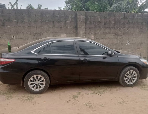 Toyota Camry LE 2016 for Sale In Lagos