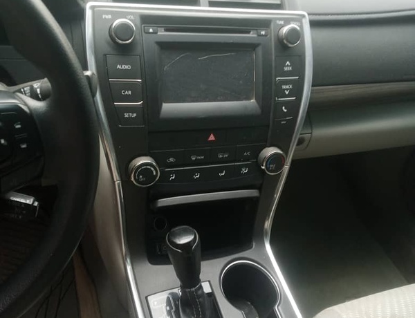 Toyota Camry LE 2016 for Sale In Lagos