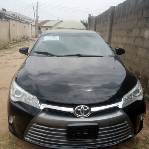 Toyota Camry LE 2016 for Sale In Lagos