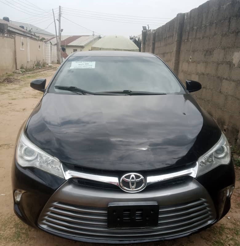 Toyota Camry LE 2016 for Sale In Lagos image