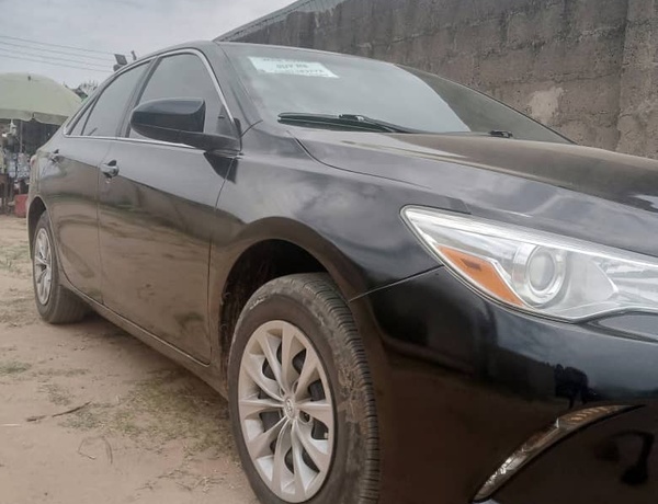 Toyota Camry LE 2016 for Sale In Lagos