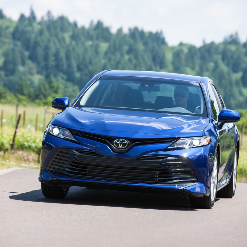 Toyota Camry LE image