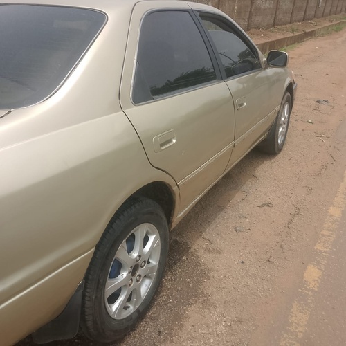 Toyota Camry Pencil Light 2001 for Sale In Osogbo