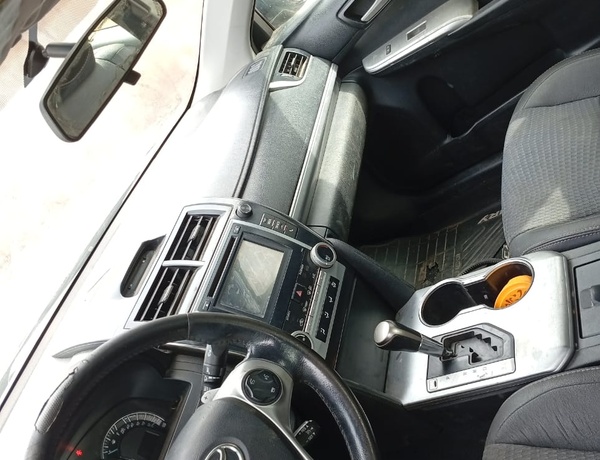 Toyota Camry SE 2014 Model for Sale In Lagos