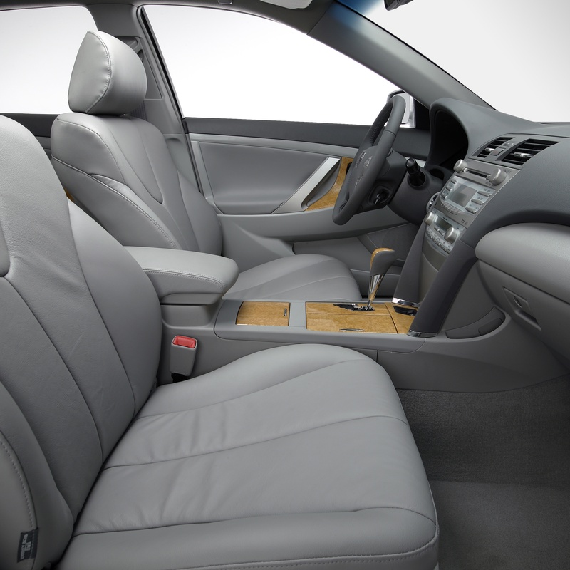 Toyota Camry XLE image