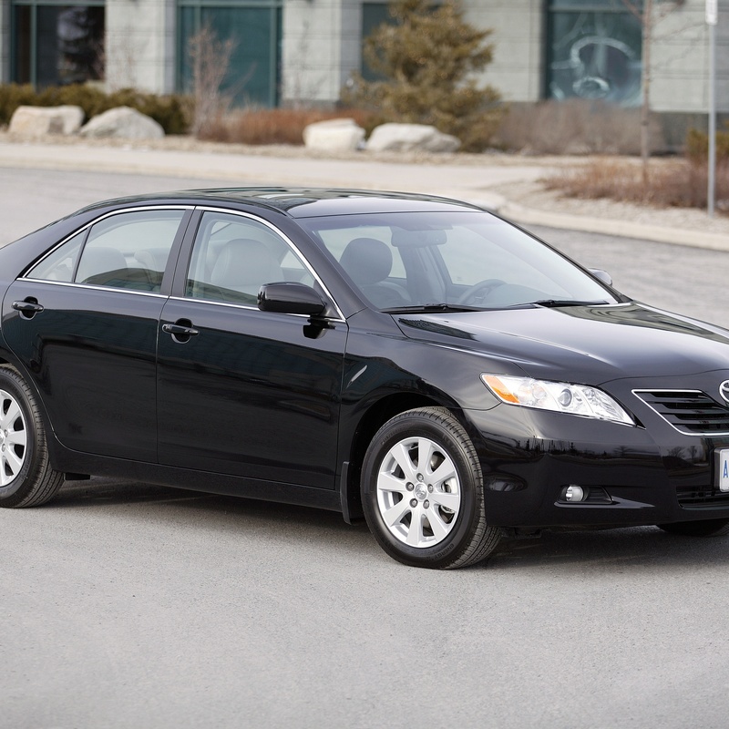 Toyota Camry XLE image