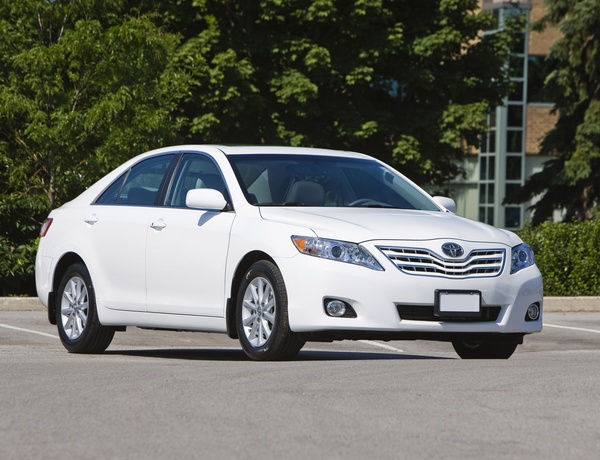 TOYOTA CAMRY XLE