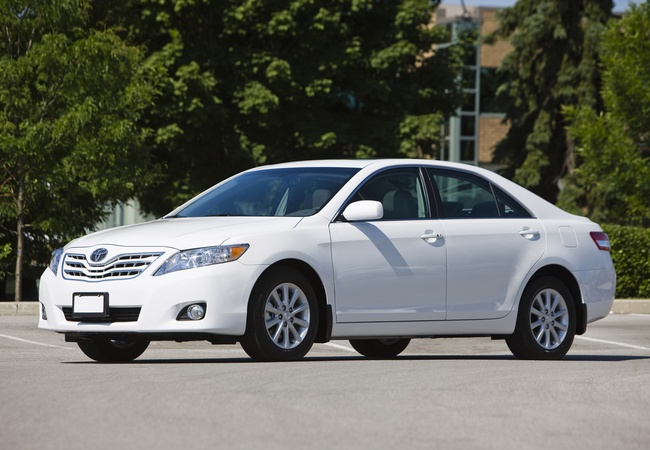 TOYOTA CAMRY XLE image 4