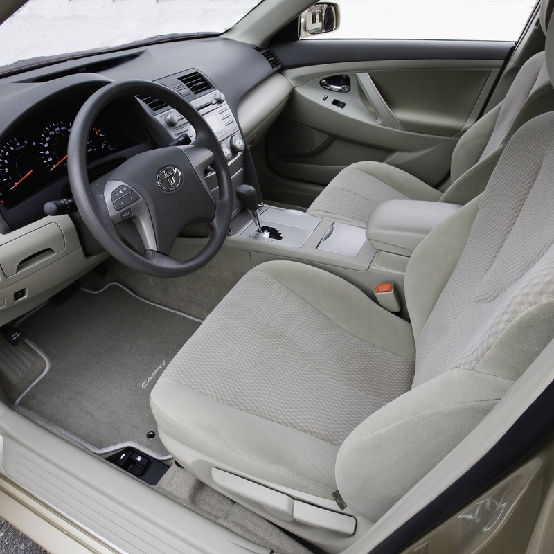 TOYOTA CAMRY XLE image