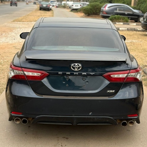 Foreign Used Toyota Camry XSE 2018 model for Sale In Abuja