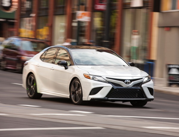 TOYOTA CAMRY XSE