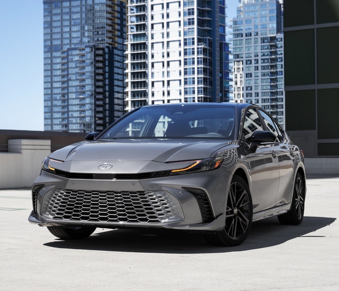 Toyota Camry XSE logo Image