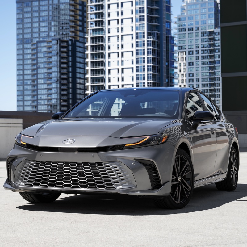 2018-2025 Toyota Camry XSE