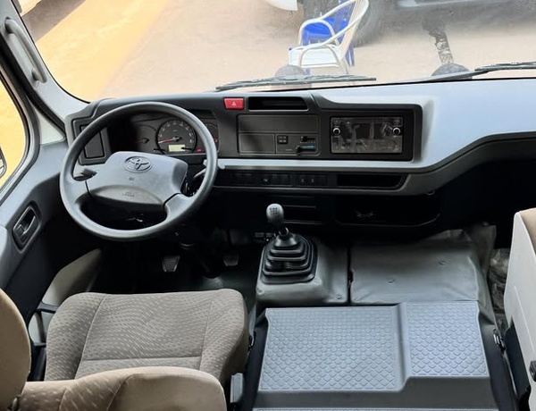 TOYOTA COASTER BUS IN ABUJA