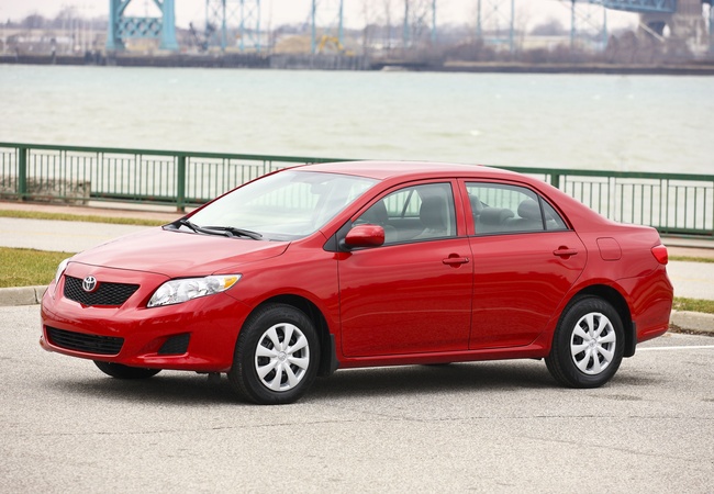 Toyota Corolla image 2