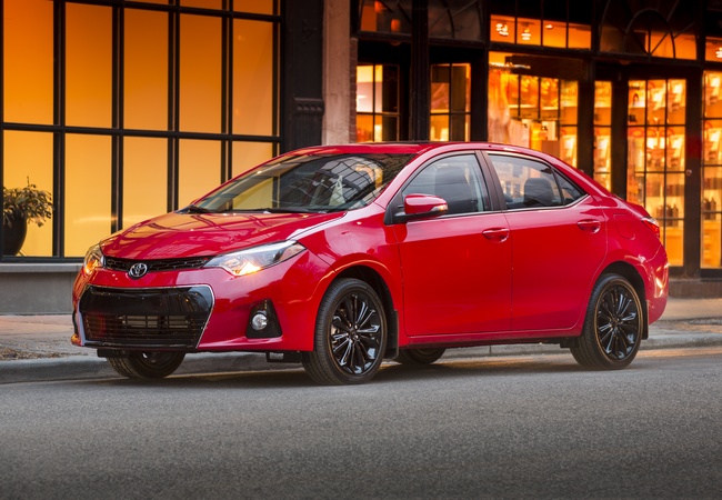 Toyota Corolla image 2