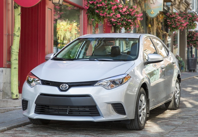 Toyota Corolla image 2