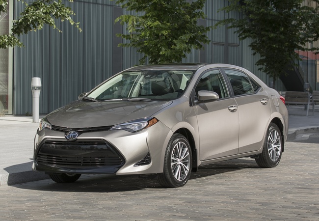 Toyota Corolla image 2